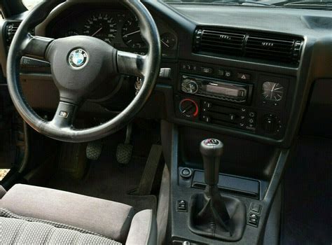 1989 BMW 325i Touring_interior | Barn Finds