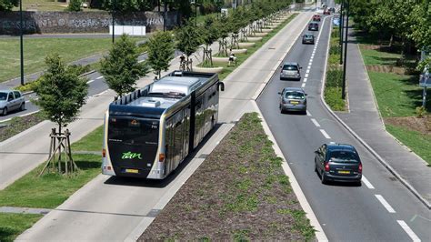 Bus Rapid Transit (BRT) – Mercedes-Benz Buses