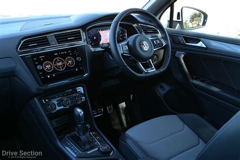 2019 Volkswagen Tiguan 132TSI R-Line Edition Review – Drive Section