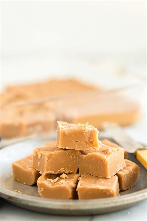 Old Fashioned Peanut Butter Fudge - Spaceships and Laser Beams