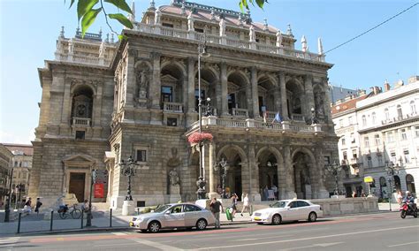 Károly Corner - Opera House – A cultural and architectural masterpiece