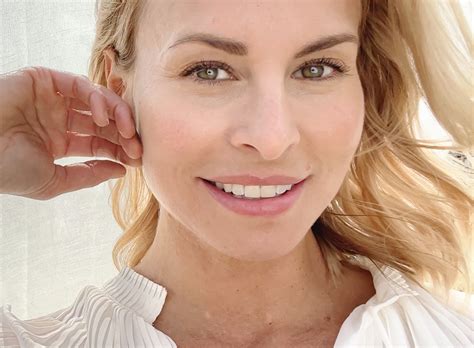 Supermodel Niki Taylor Is the New Face of CoverGirl - NewBeauty