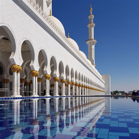 Sheikh Zayed Grand Mosque in Abu Dhabi, february 2019 : r/travel