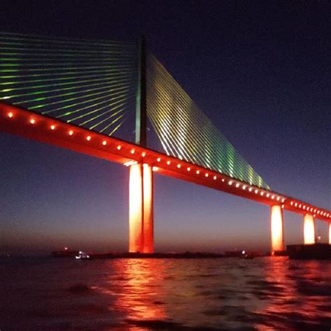 The Sunshine SKYWAY Bridge at Night | Midwest Beach Bums