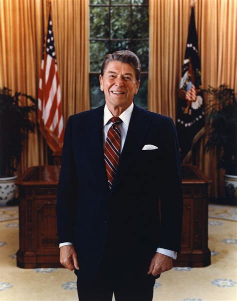 Official Portraits and Posed Photos | Ronald Reagan