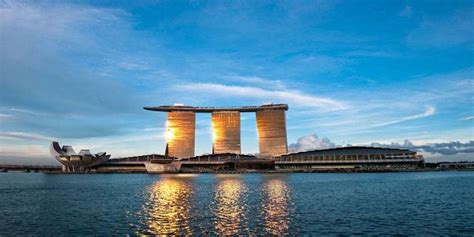 Moshe Safdie Marina Bay Sands Hotel | Floornature