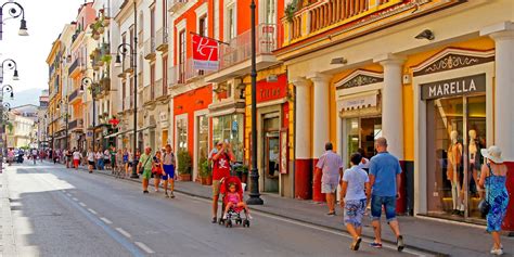 Sorrento, the shopping streets - Sorrento Sea Tours