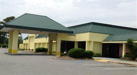 River Inn, Kinston (NC) - Booking Deals, Photos & Reviews