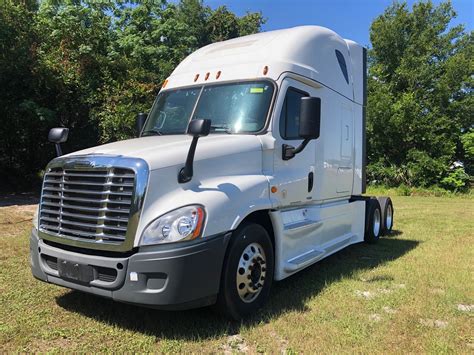 2015 Freightliner Cascadia