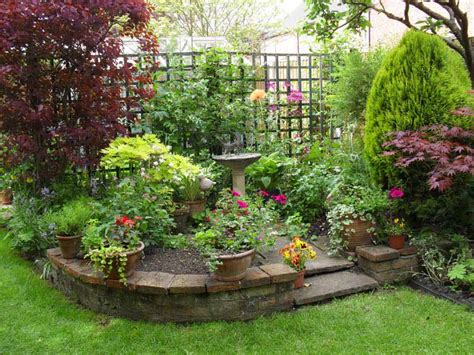 Small Garden Design Ideas