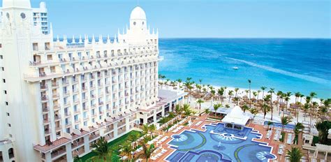 Hotel Riu Palace Aruba | Beach Hotels & Resorts