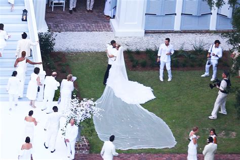 The Best Details From Jennifer Lopez and Ben Affleck’s Wedding, So Far ...