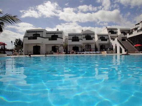 Cheap Holidays to Apartamentos San Marcial, Matagorda,