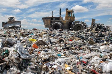 How Does a Landfill Work? | Enlighten Me