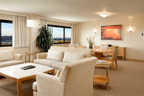 Hilton San Francisco Airport Bayfront Reviews, Deals & Photos 2024 ...