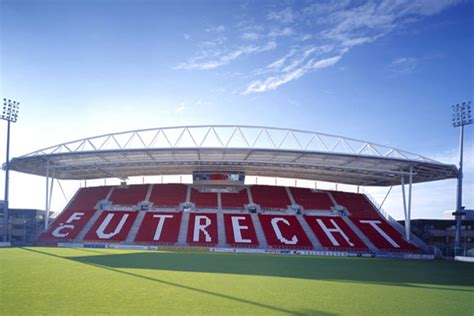 Fc Utrecht Stadium : FC Utrecht - VVSB - Foto van Stadion Galgenwaard ...