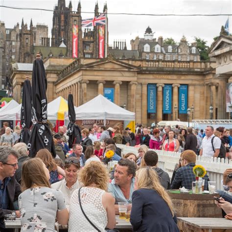 The Edinburgh Festival and Fringe | Inspiring Travel Scotland