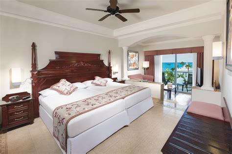 New rooms at Riu Palace Las Americas in Cancun, Mexico. All Inclusive ...