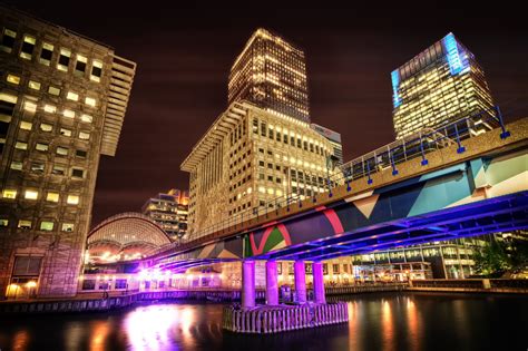 Canary Wharf at Night | London, England - Sumfinity