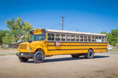 Why Are School Buses Yellow? How the Iconic School Bus Color Came to Be ...