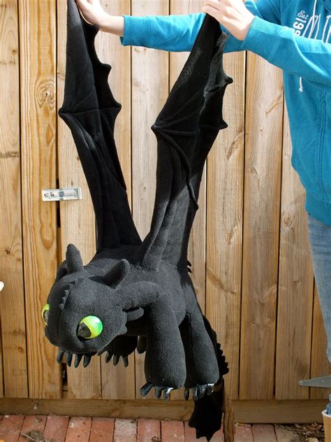 RESERVED for Lisa Ciuffo - Toothless Plush Dragon with Fish | How train ...