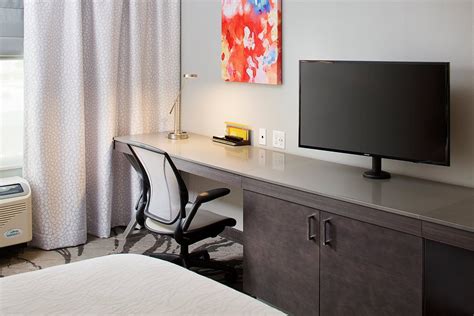 Hilton Garden Inn Dallas/Arlington South Rooms: Pictures & Reviews ...