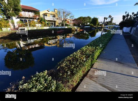 The houses at the Venice Beach Canals Stock Photo - Alamy