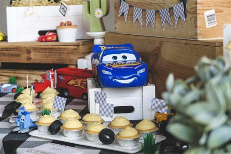 Fabulous Lightning Mcqueen Birthday Party Ideas | Photo 13 of 23 ...