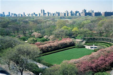 15 Wonderful Things To Do In Central Park For Every Season