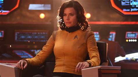 Exclusive - Star Trek: Strange New Worlds Will Have A Non-Binary ...