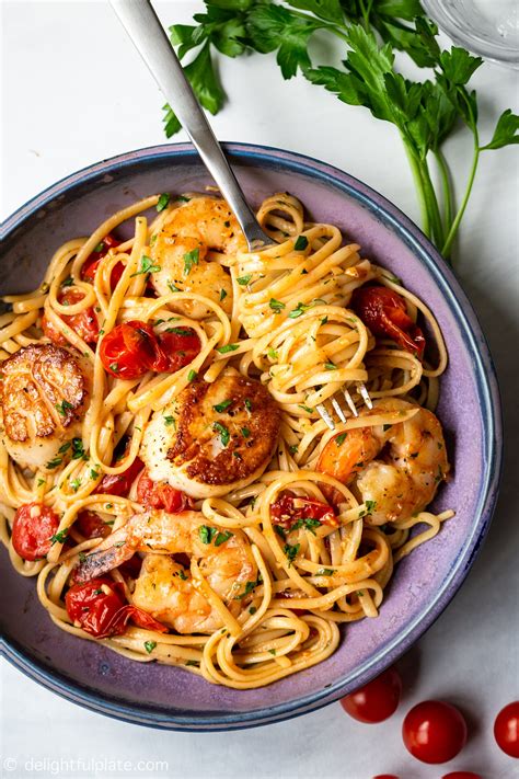 Scallop Shrimp Pasta with Burst Cherry Tomatoes - Delightful Plate