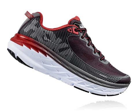 The Best Running Shoes for Metatarsalgia - The Athletic Foot