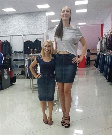 Pin by A F on GRANDES ♀️ / Tall ♀️ | Tall girl, Blonde women, Big women