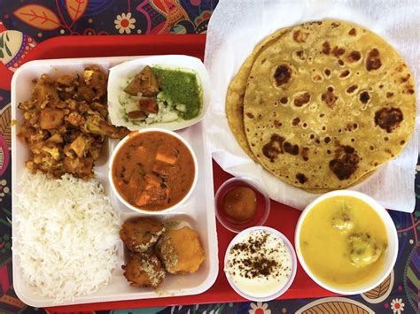 18 Best Indian Restaurants in NYC To Try This Week