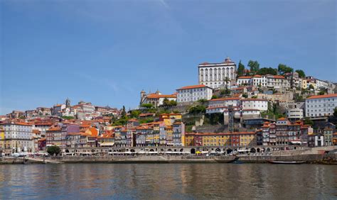 Cais da Ribeira: The soul of Porto – Porto Hotels