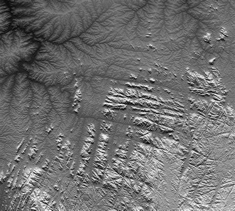 rectangular drainage - a pattern in which a stream and its tributaries ...