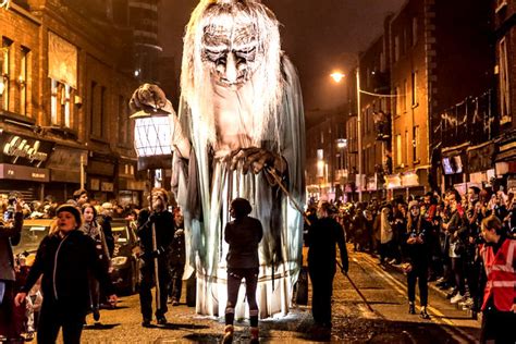 4 Haunting Traditions of Halloween in Ireland | Irish Halloween ...