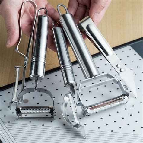 Stainless Steel Multi-function Vegetable Peeler | brilmar.com