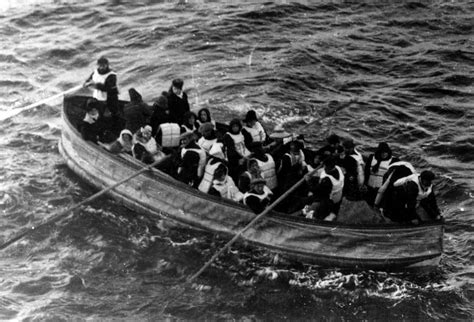 12 Titanic Survivors' Stories That Reveal The Horror Of The Ship's Sinking