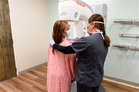 Digital breast tomosynthesis (3D mammography) - UF Health Jacksonville