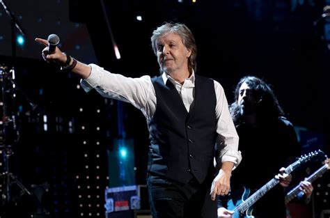 Paul McCartney Announces 2022 Got Back Tour: See the List of Dates ...