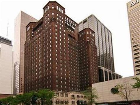 Warwick Allerton Hotel Chicago, Chicago (IL) | FROM $83 - SAVE ON AGODA!