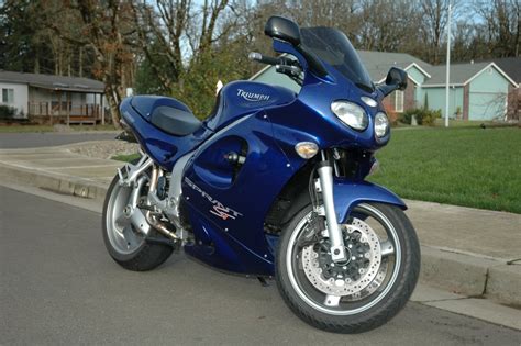 2001 Triumph Sprint ST 955i