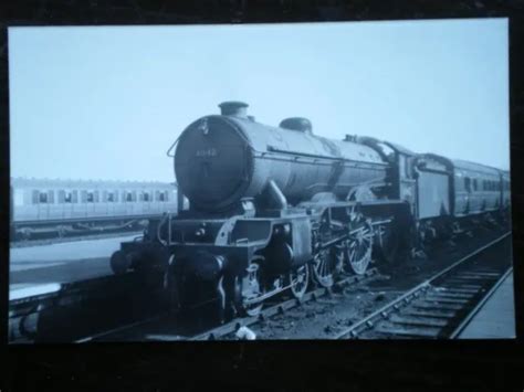 PHOTO LNER Gresley Class B17 4-6-0 61642 Kilverstone Hall At Cambridge ...