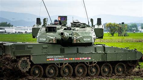 KMW-shows-Leopard-2A7-tank-with-Trophy-APS-in-the-Czech-Republic ...