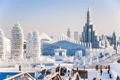 15 Breathtaking Photos of Harbin Ice and Snow Fest