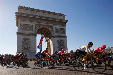 Tour de France 2022 : 21e étape Paris La Défense Arena - Champs-Élysées ...