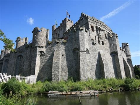 Belgium Castles: Discover The Greatest Castles in Belgium - Exploring ...