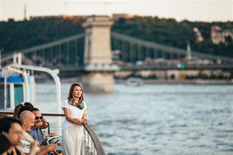 Budapest: Dinner Cruise with Live Music and Folk Dance Show | GetYourGuide