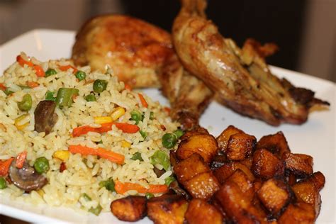 How to make Nigerian Fried Rice, Nigerian food, African Cuisine